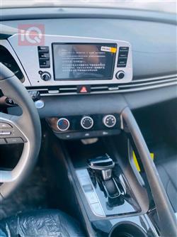 هیۆندای ئەلەنترا